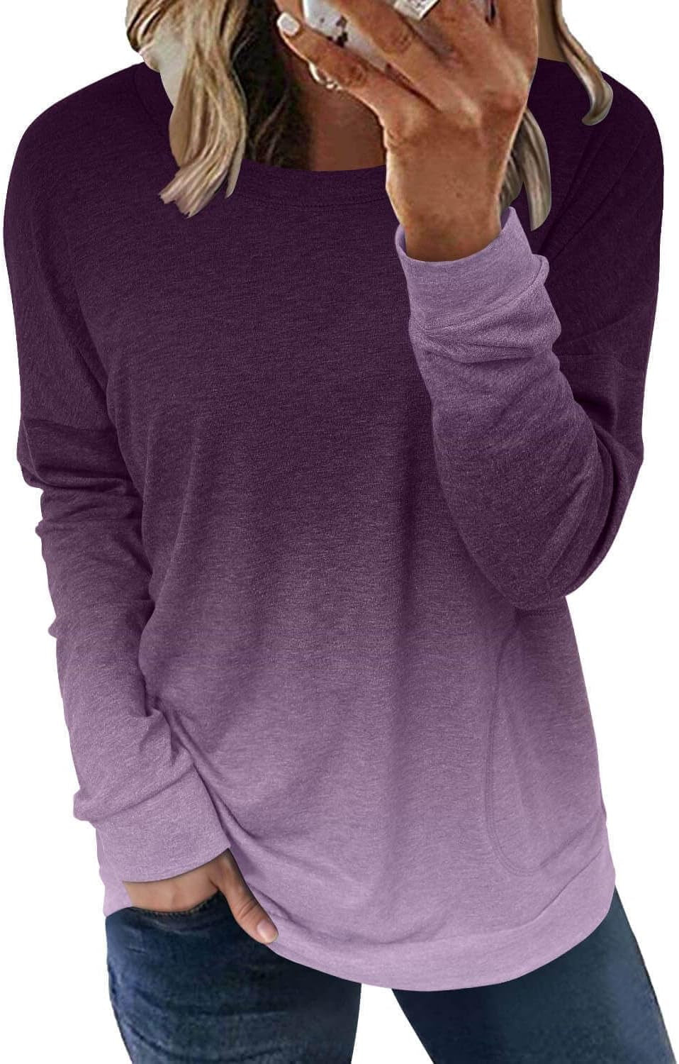 Women's Casual Crewneck Sweatshirt - Loose Fit Long Sleeve Top