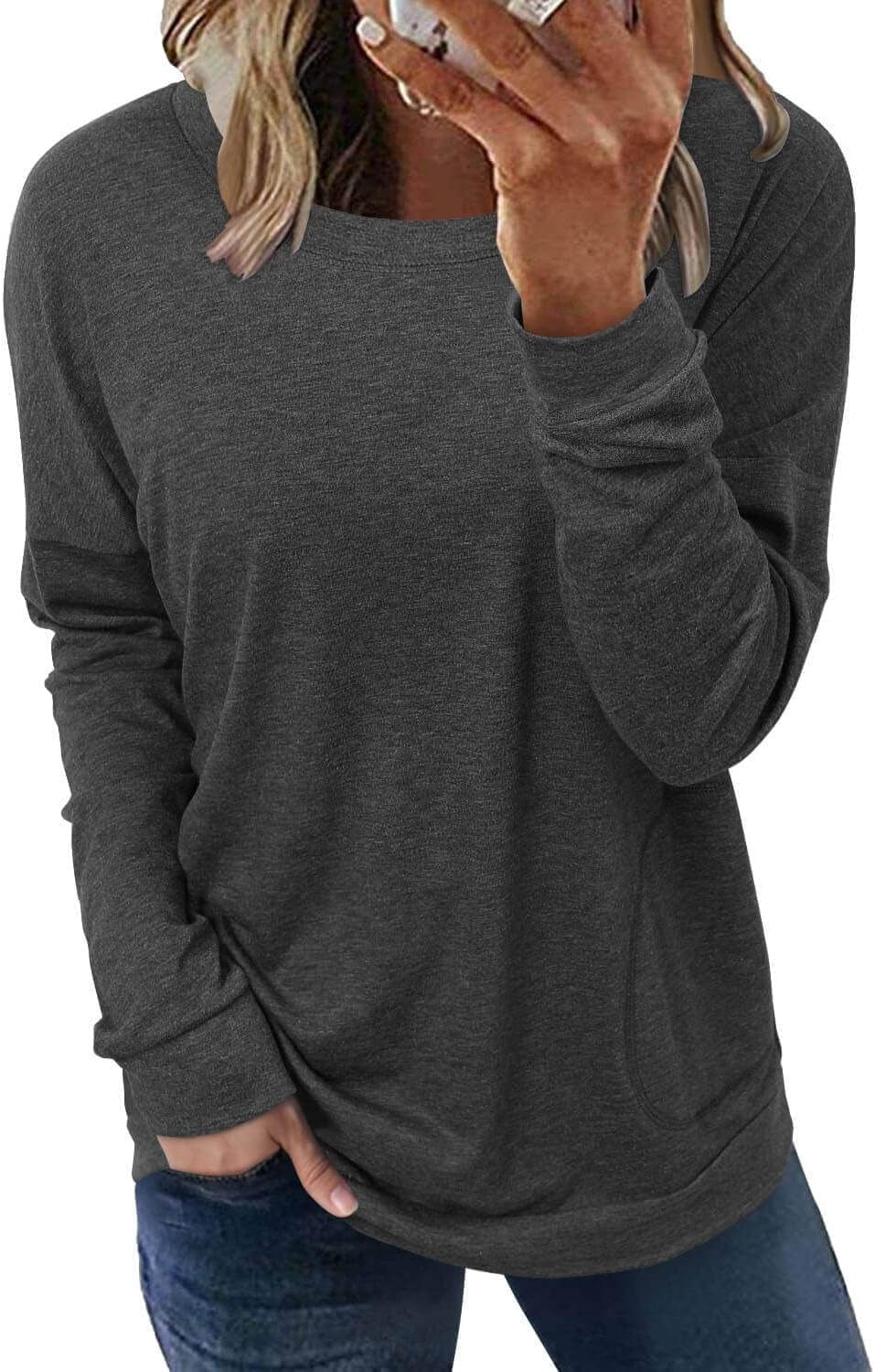 Women's Casual Crewneck Sweatshirt - Loose Fit Long Sleeve Top